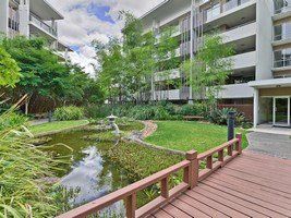 Oaks Mews
