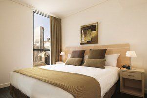 Oaks Brisbane Charlotte Suites